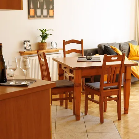 Im Weingut Frieden-berg *